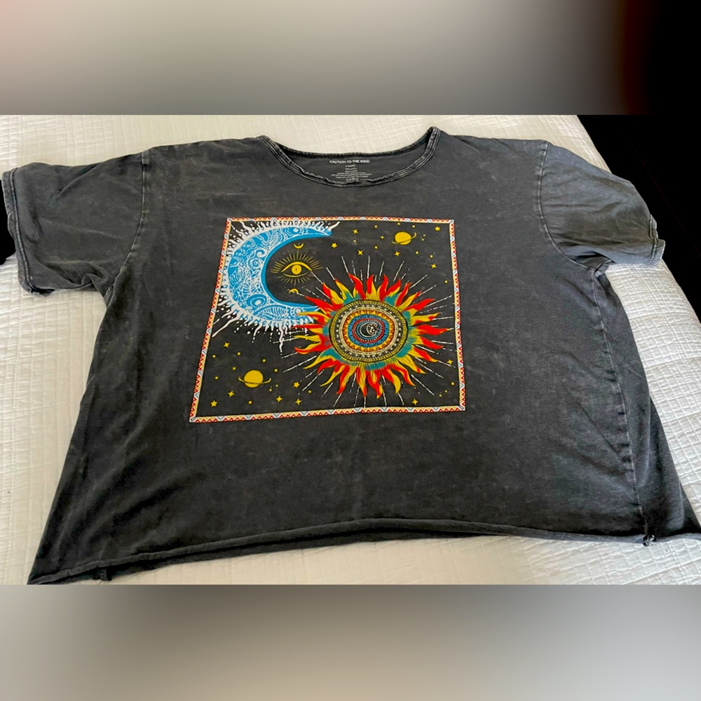 Kids girlsT-shirt size large 14-16